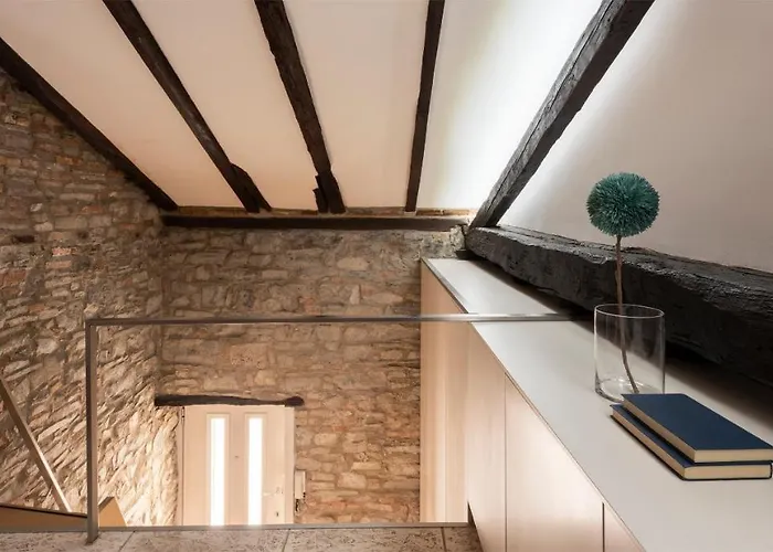 Easylife - Como - Diaz 11 - Lago di Como *
